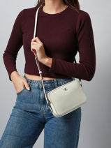 Sac Bandouli�re Hardware Monogram Calvin klein jeans Blanc hardware monogram 4F3173G-vue-porte