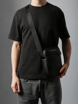 Sac Bandouli�re Tommy hilfiger Noir modern tommy AM14019-vue-porte