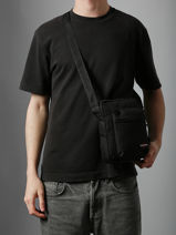 Sac Bandouli�re Eastpak Noir authentic EK0A5BN5-vue-porte