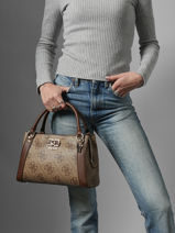 Handtassen Karnilla Logo Guess Bruin karnilla logo OS990106-vue-porte