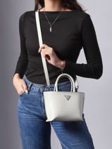Sac Port� Main Arnela Polyurethane Guess Blanc arnela NY949675-vue-porte