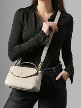 Sac Bandouli�re Evie Guess Beige evie BG966420-vue-porte