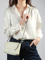 Cross Body Tas Ninon Soft Leder Lancel Wit ninon A14030-vue-porte