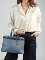 Sac Port� Main Faubourg Cuir Lancel Bleu faubourg A13548-vue-porte