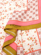 Foulard Bindi atelier Beige floral FL-vue-porte