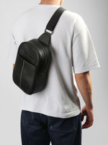 Sac Bandouli�re Tommy hilfiger Noir th central AM14170-vue-porte