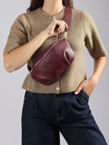 Sac Banane M Tradition Cuir Etrier Violet tradition ETRA022M-vue-porte