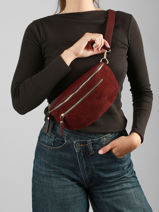 Sac Banane Cuir Milano Rouge velvet caviar VC24111-vue-porte