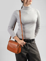 Sac Bandouli�re Shiny Sauvage Cuir Milano Marron shiny sauvage SS25067-vue-porte