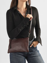 Sac Bandouli�re Caviar Cuir Milano Marron caviar CA26064-vue-porte