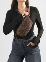 Sac Banane Cuir Pieces Marron berta 17163618-vue-porte