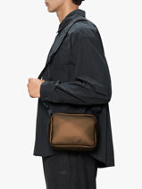 Pochette Homme Rains Marron city 14100-vue-porte