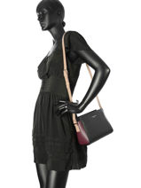 Sac Bandouli�re Smooth Cuir Lancaster Rose smooth 437-02-vue-porte