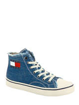 tommy jeans converse