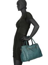 Sac Port Main Cow Cuir Basilic pepper Vert cow BCOW22-vue-porte