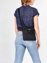 Sac Bandoulire Basic Vernis Lancaster Rose basic vernis 59-vue-porte