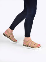 Sandalen-GABOR-vue-porte