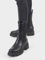 Chelsea boots en cuir en cuir-TAMARIS-vue-porte