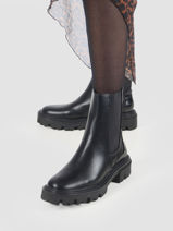 Boots-VANESSA WU-vue-porte