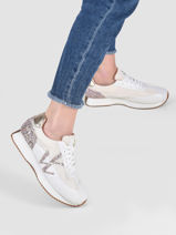 Sneakers-VANESSA WU-vue-porte