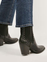 Santiago Laarzen Rivoli Vanessa wu women 82105-vue-porte