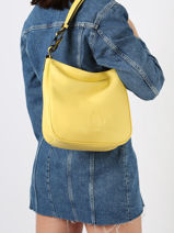 Sac Besace Balade Cuir Etrier Jaune balade EBAL17-vue-porte