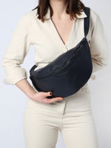 Sac Banane Caviar Cir Milano Bleu caviar CA19111N-vue-porte