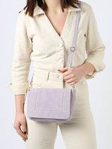 Sac Bandoulire Velvet Cuir Milano Violet velvet VE22111-vue-porte