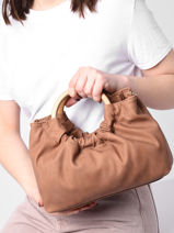 Sac Port Main Acacia Woomen Marron acacia WACAC35-vue-porte