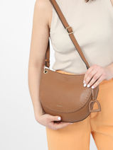 Cross Body Tas Tradition Leder Etrier Bruin tradition EHER024L-vue-porte
