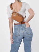 Sac Banane Tradition Cuir Etrier Marron tradition EHER022M-vue-porte