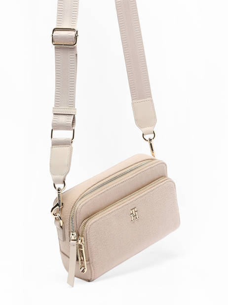 Cross Body Tas Iconic Tommy Tommy hilfiger Beige iconic tommy AW15879 ander zicht 2