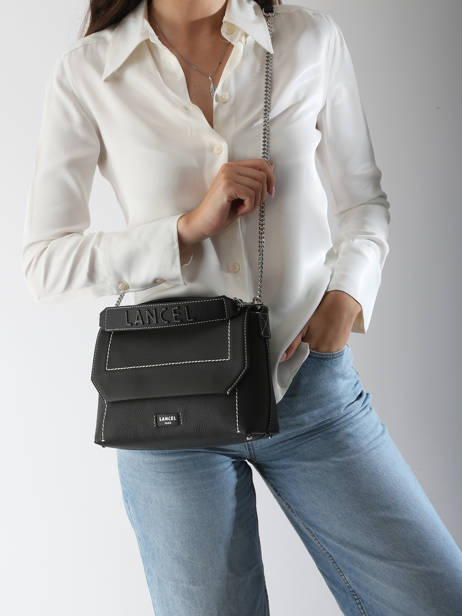 Cross Body Tas Ninon Leder Lancel Zwart ninon A13782 ander zicht 1