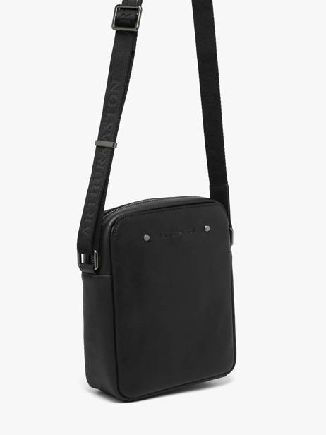 Cross Body Tas Arthur & aston Zwart danny 6 ander zicht 1